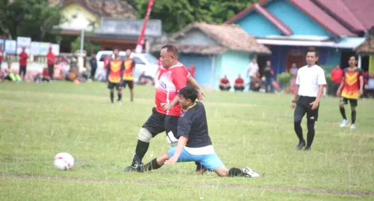 Unggul Tipis, Red Brother FC Tumbangkan APDESI Way Panji FC (1-0)