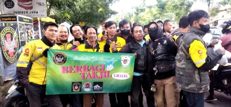DOCH Indonesia Bagikan Takjil Gratis di Kota Kembang Bandung